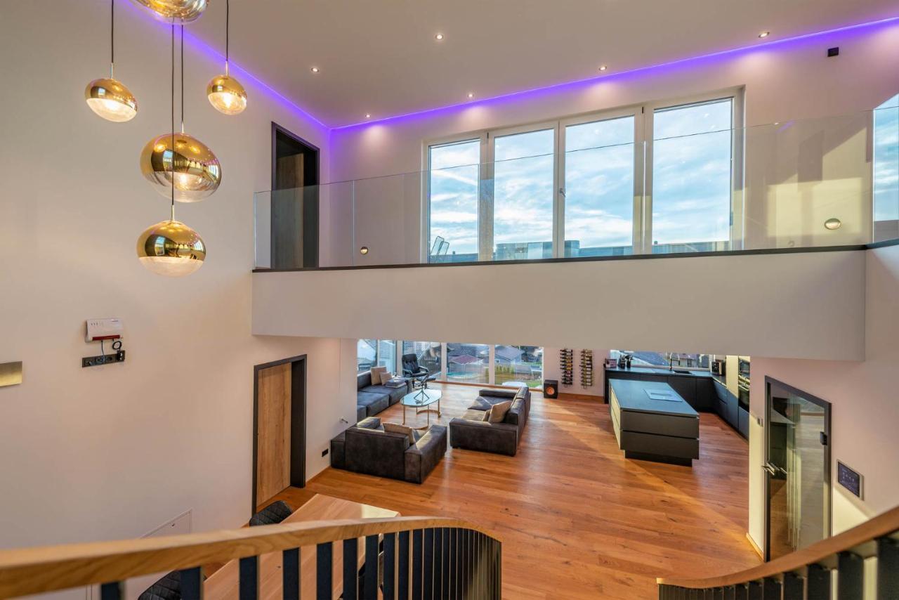 Moderne Villa Mit Whirlpool Und Heimkino Вальдкирхен Экстерьер фото